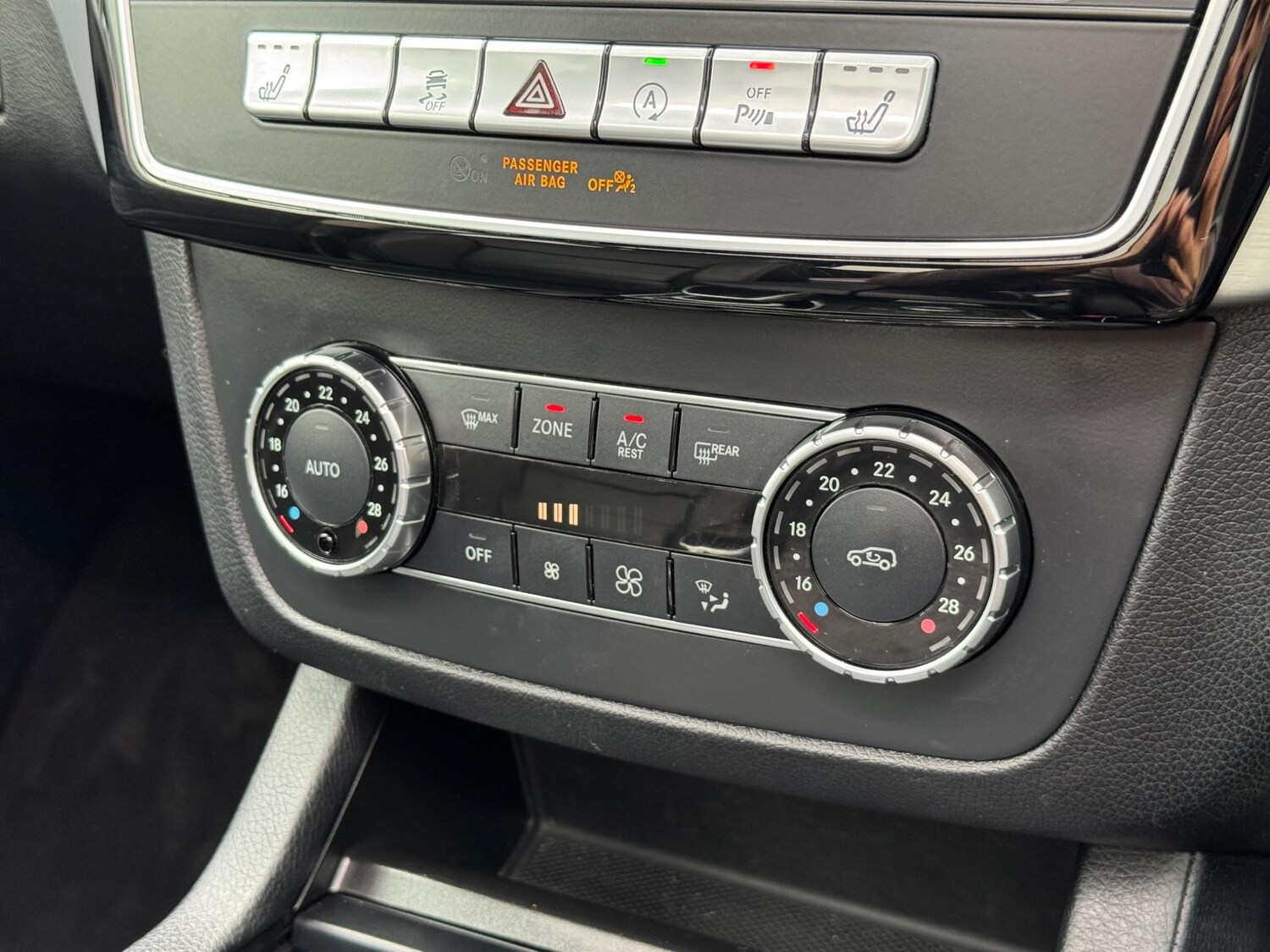 Used Mercedes-Benz GLE 2017 for sale - 76161063: Photo 40