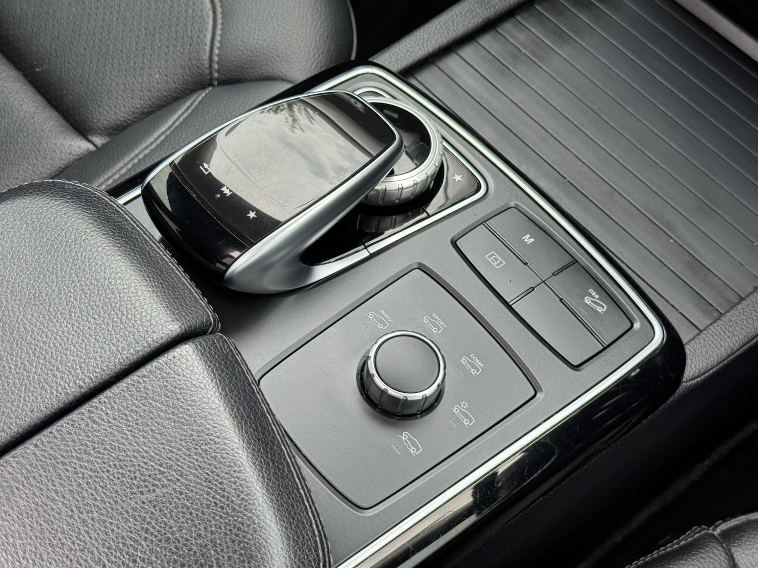 Used Mercedes-Benz GLE 2017 for sale - 76161063: Photo 44