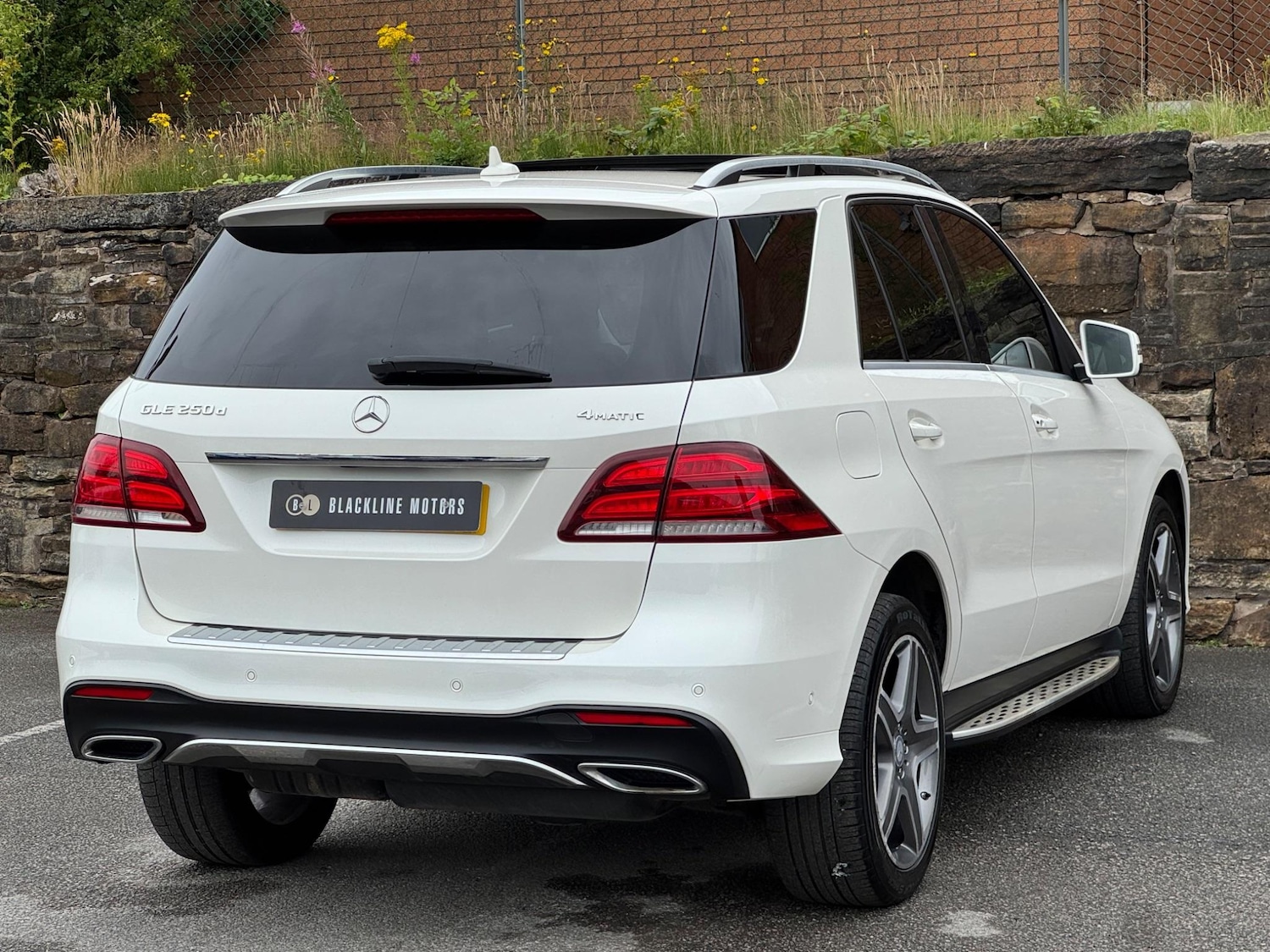 Used Mercedes-Benz GLE 2017 for sale - 76161063: Photo 7