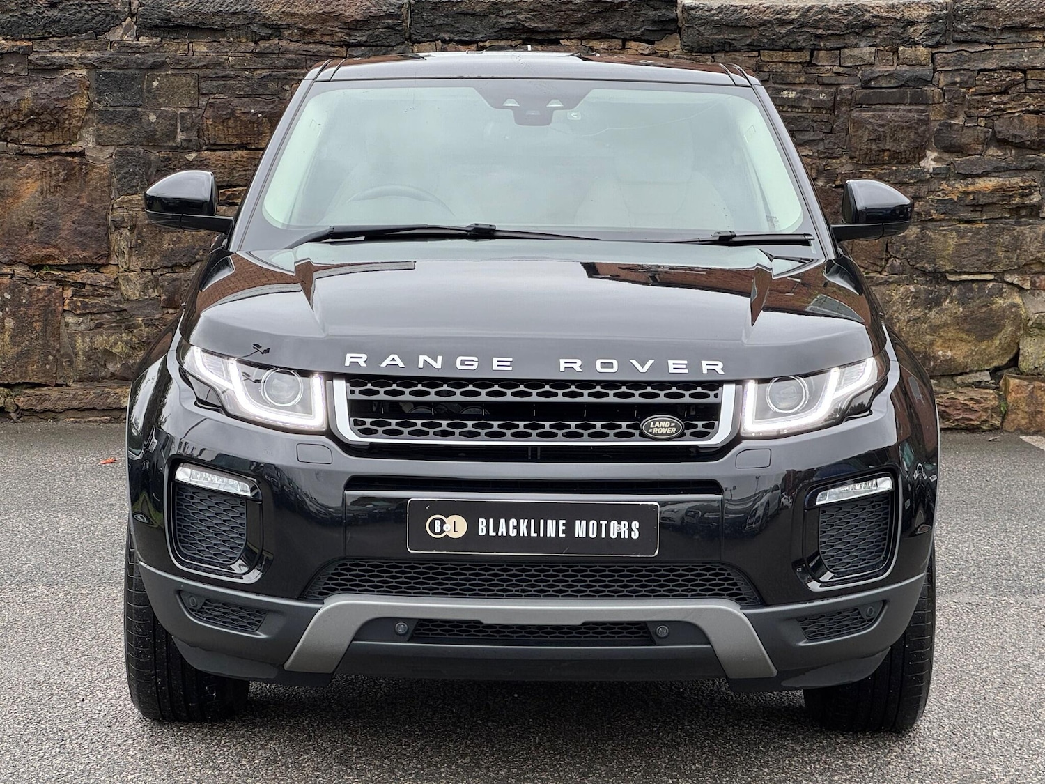 Used Land Rover Range Rover Evoque 2016 for sale - 76161068: Photo 2