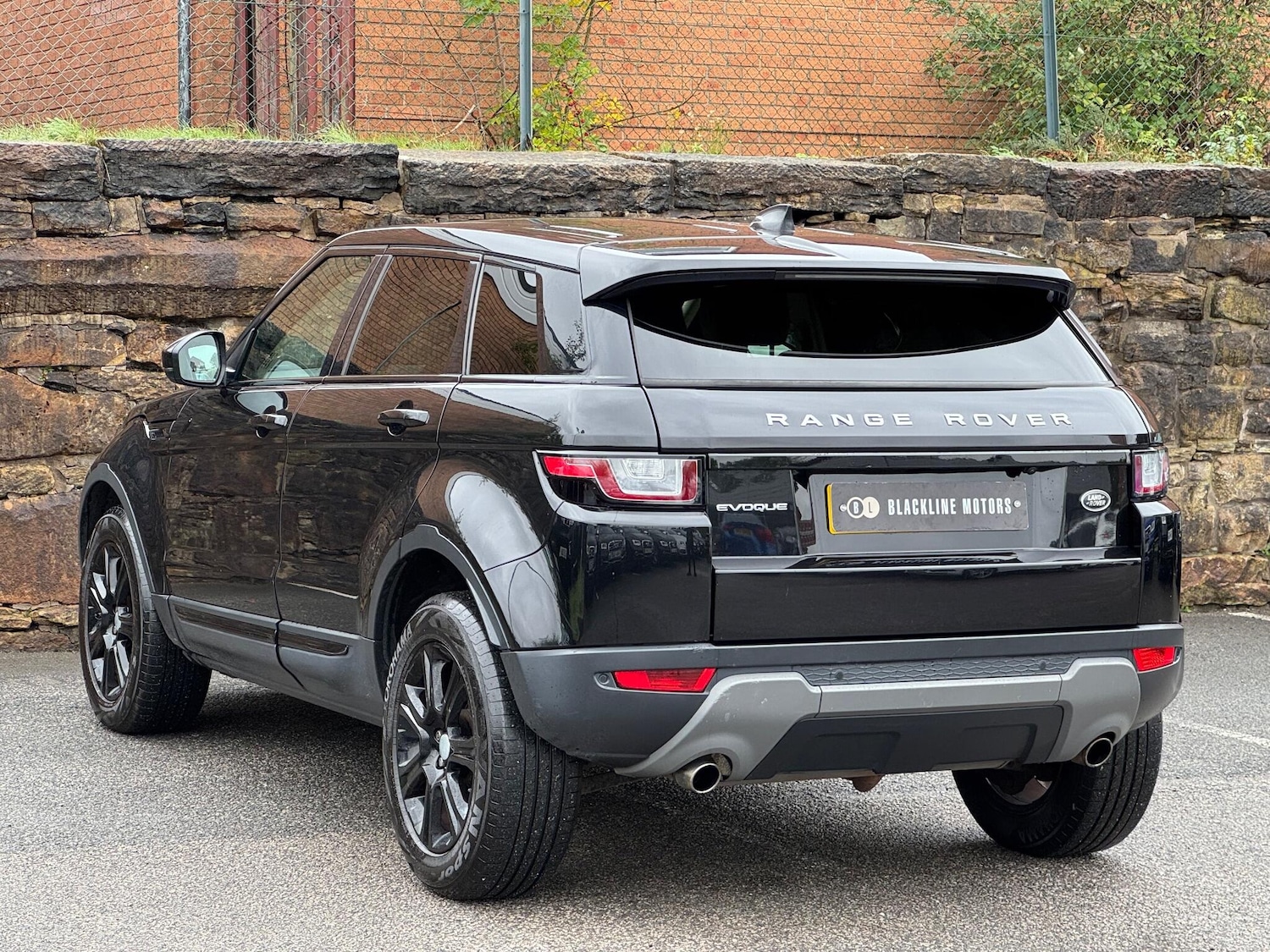 Used Land Rover Range Rover Evoque 2016 for sale - 76161068: Photo 5