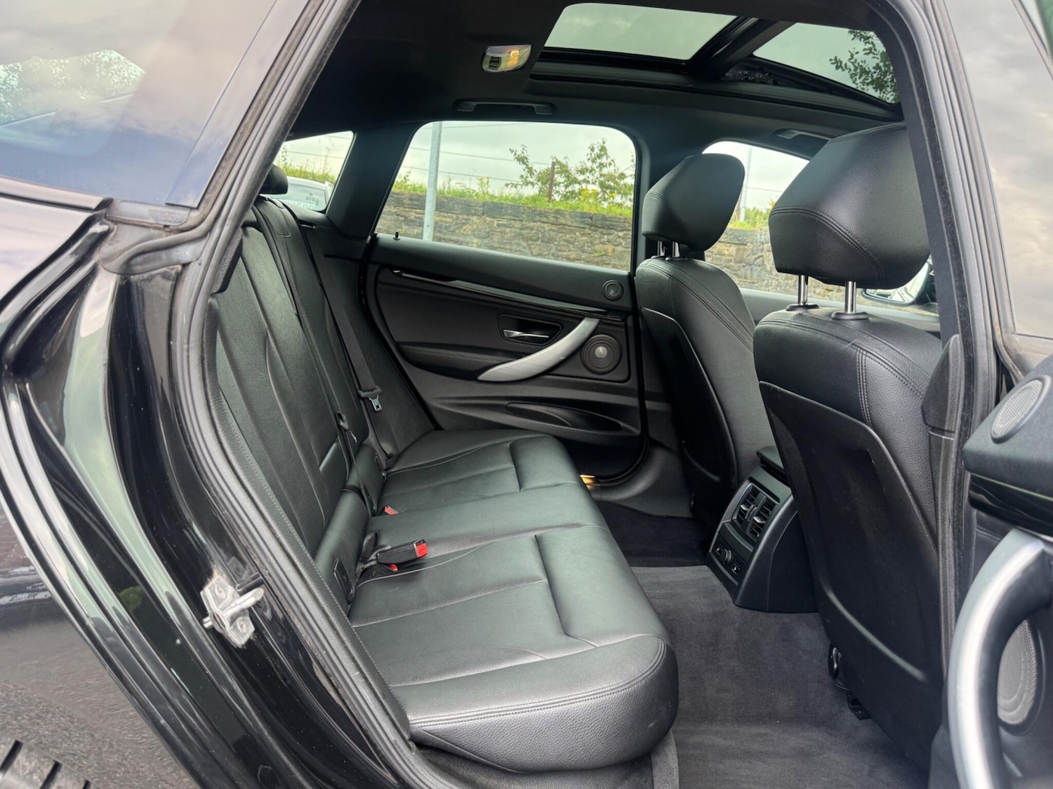 Used BMW 3 Series 2016 for sale - 76990465: Photo 21