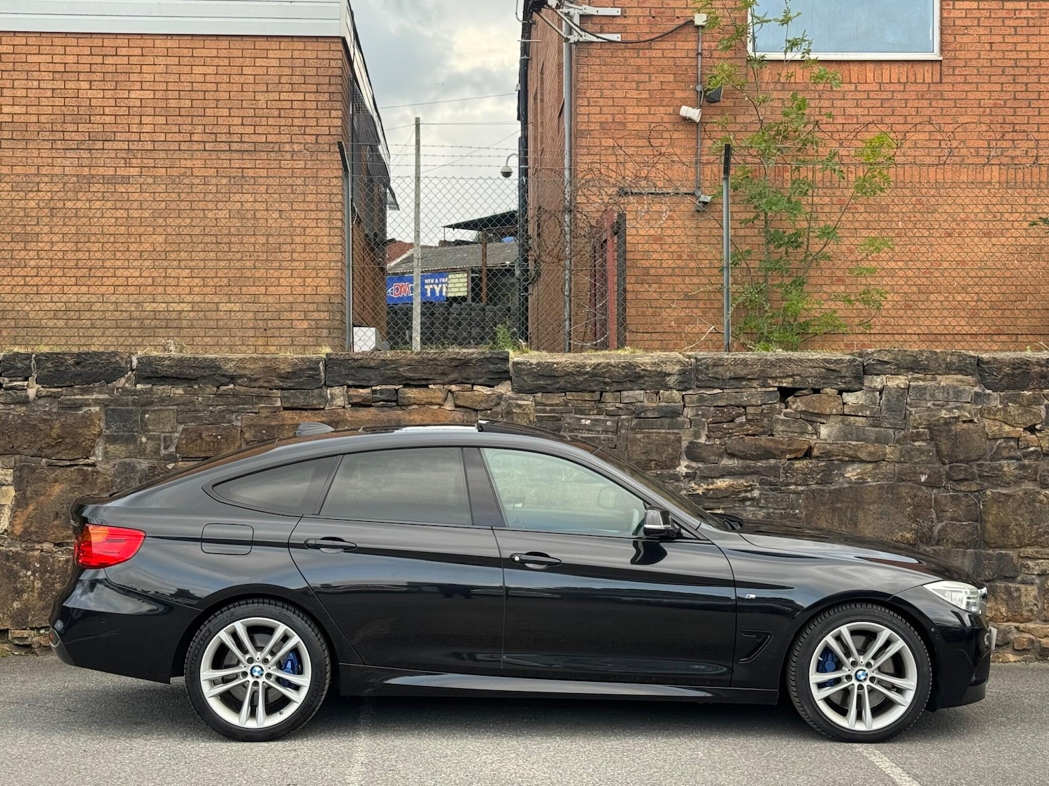 Used BMW 3 Series 2016 for sale - 76990465: Photo 8