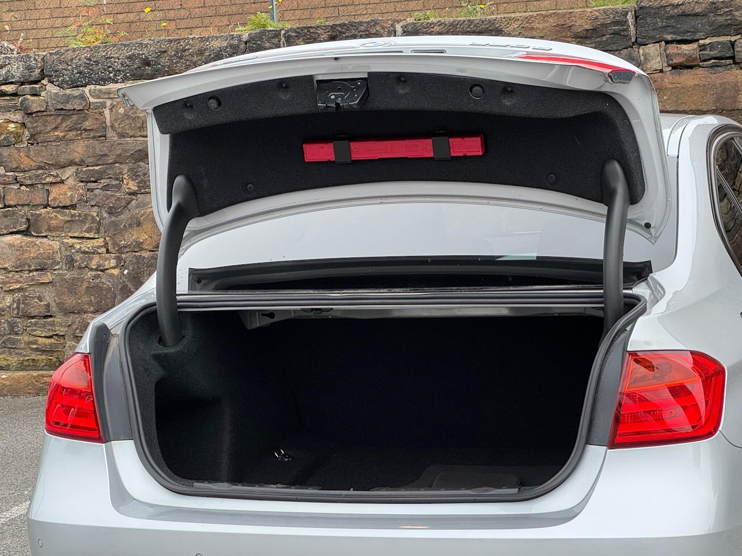 Used BMW 3 Series 2015 for sale - 76227656: Photo 20