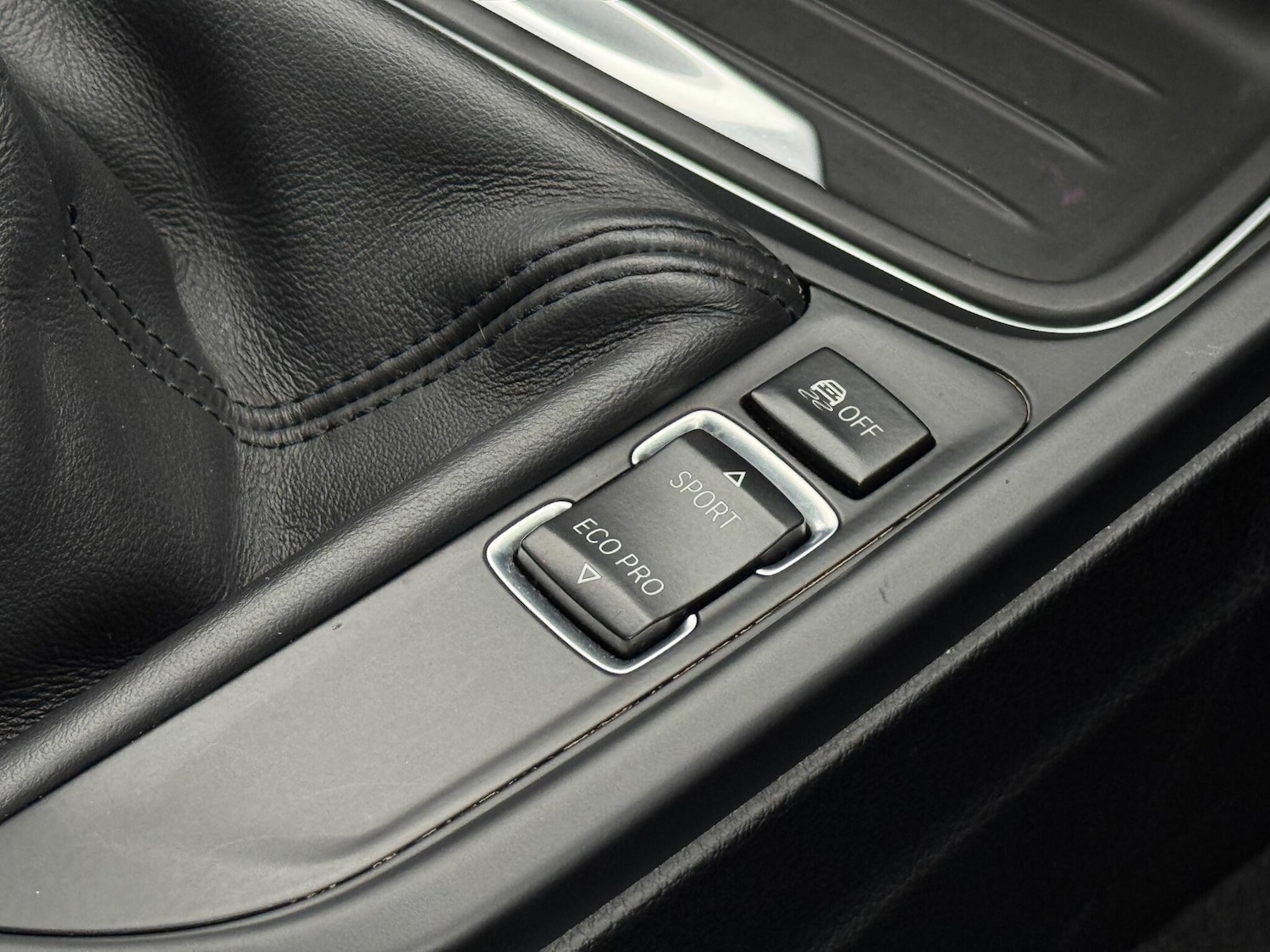 Used BMW 3 Series 2015 for sale - 76227656: Photo 42