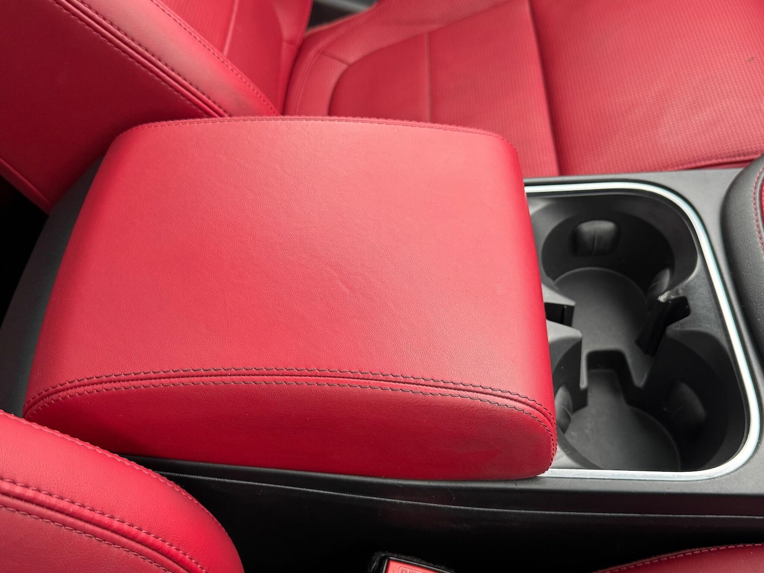 Used Jaguar E-Pace 2018 for sale - 76990295: Photo 43