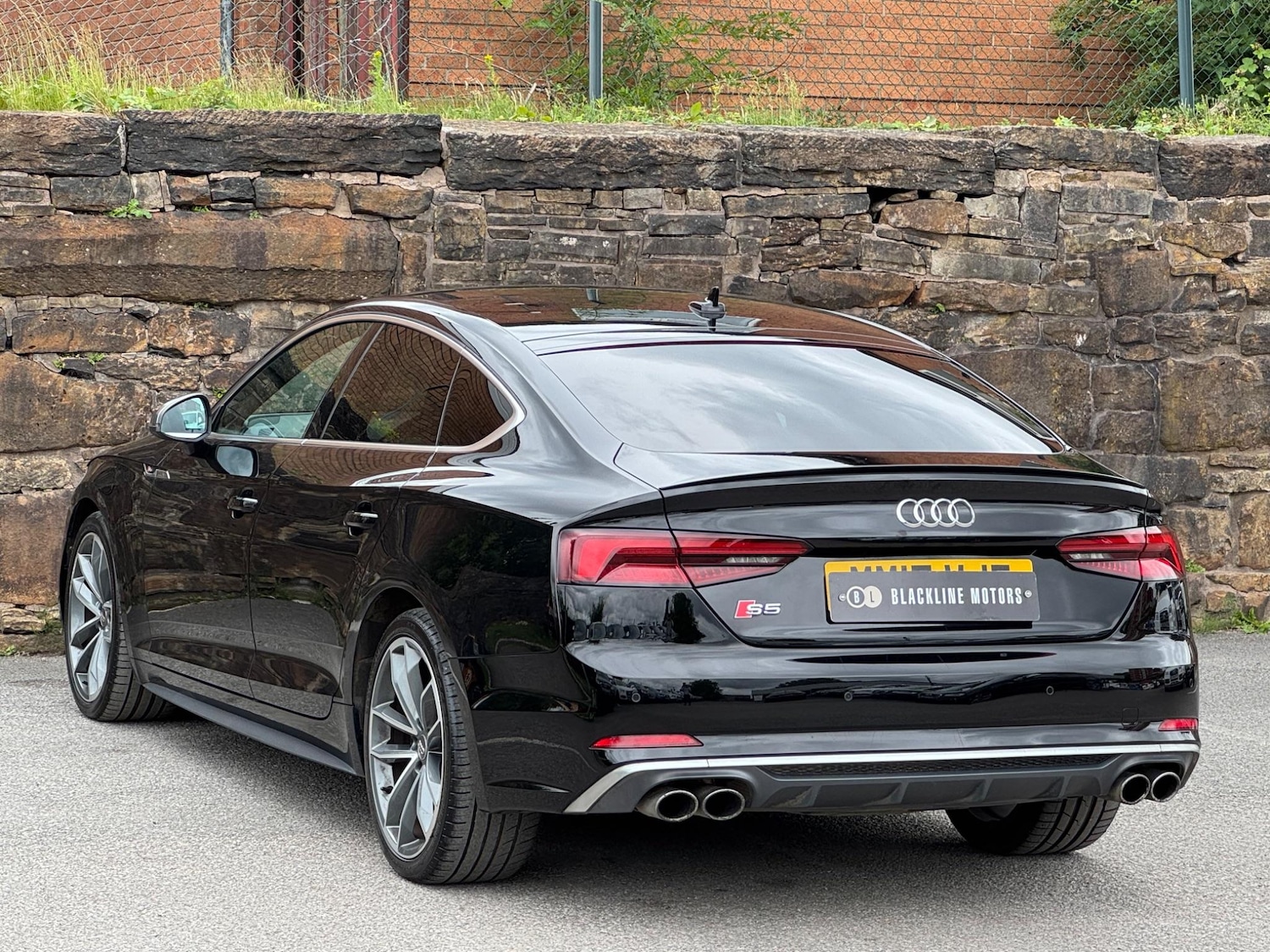 Used Audi S5 2017 for sale - 76161045: Photo 5