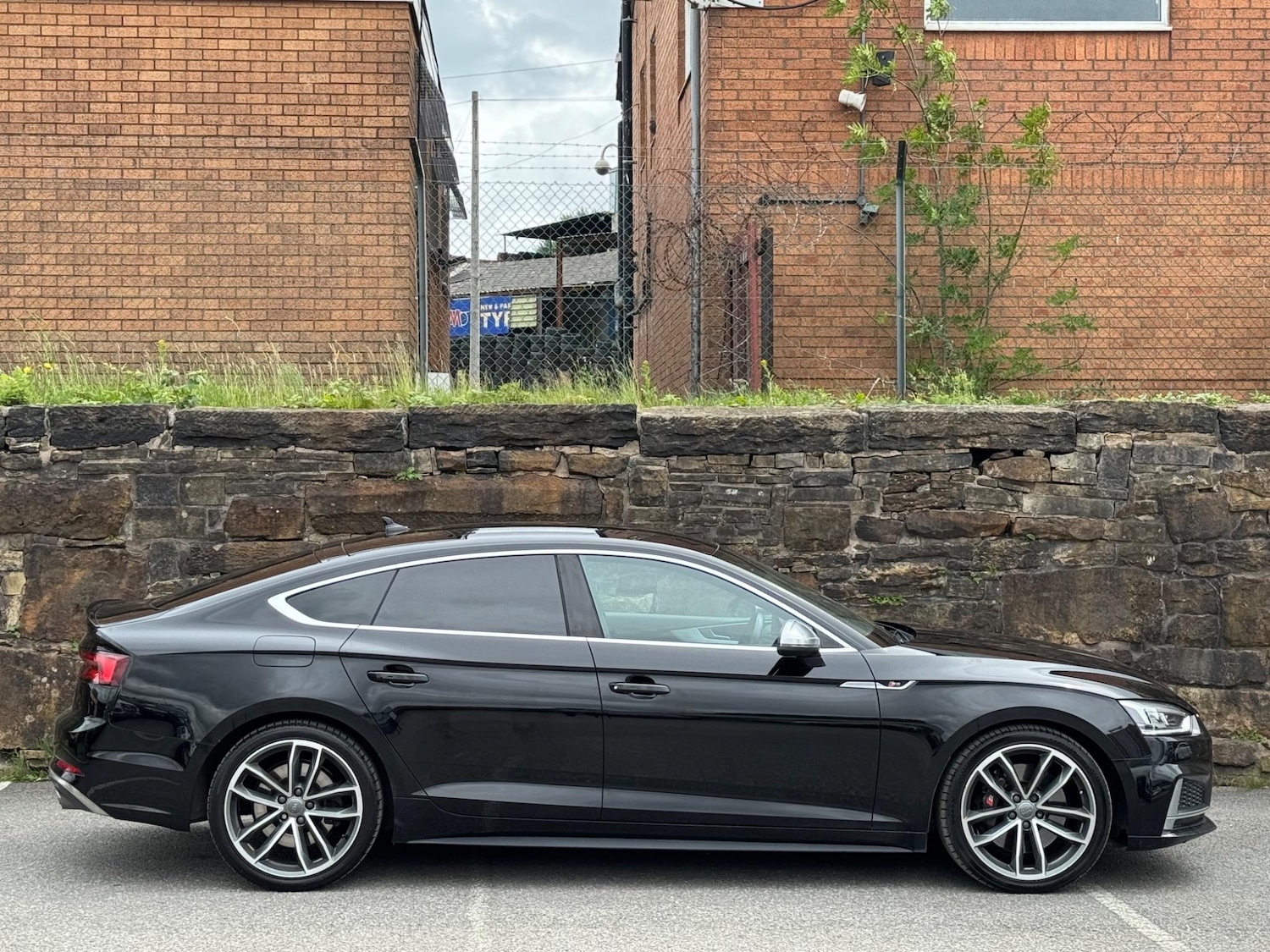 Used Audi S5 2017 for sale - 76161045: Photo 8