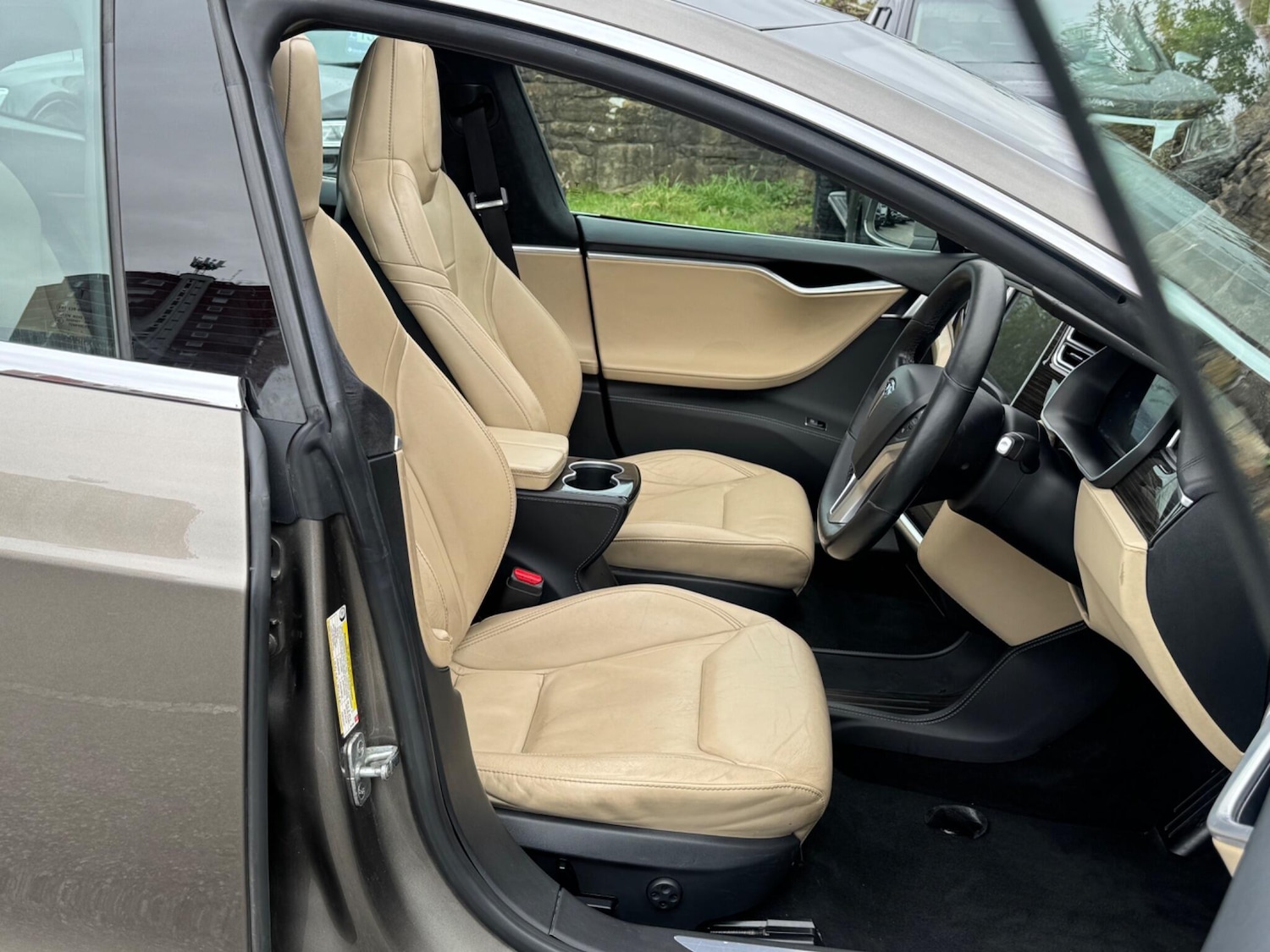 Used Tesla Model S 2016 for sale - 76161044: Photo 16