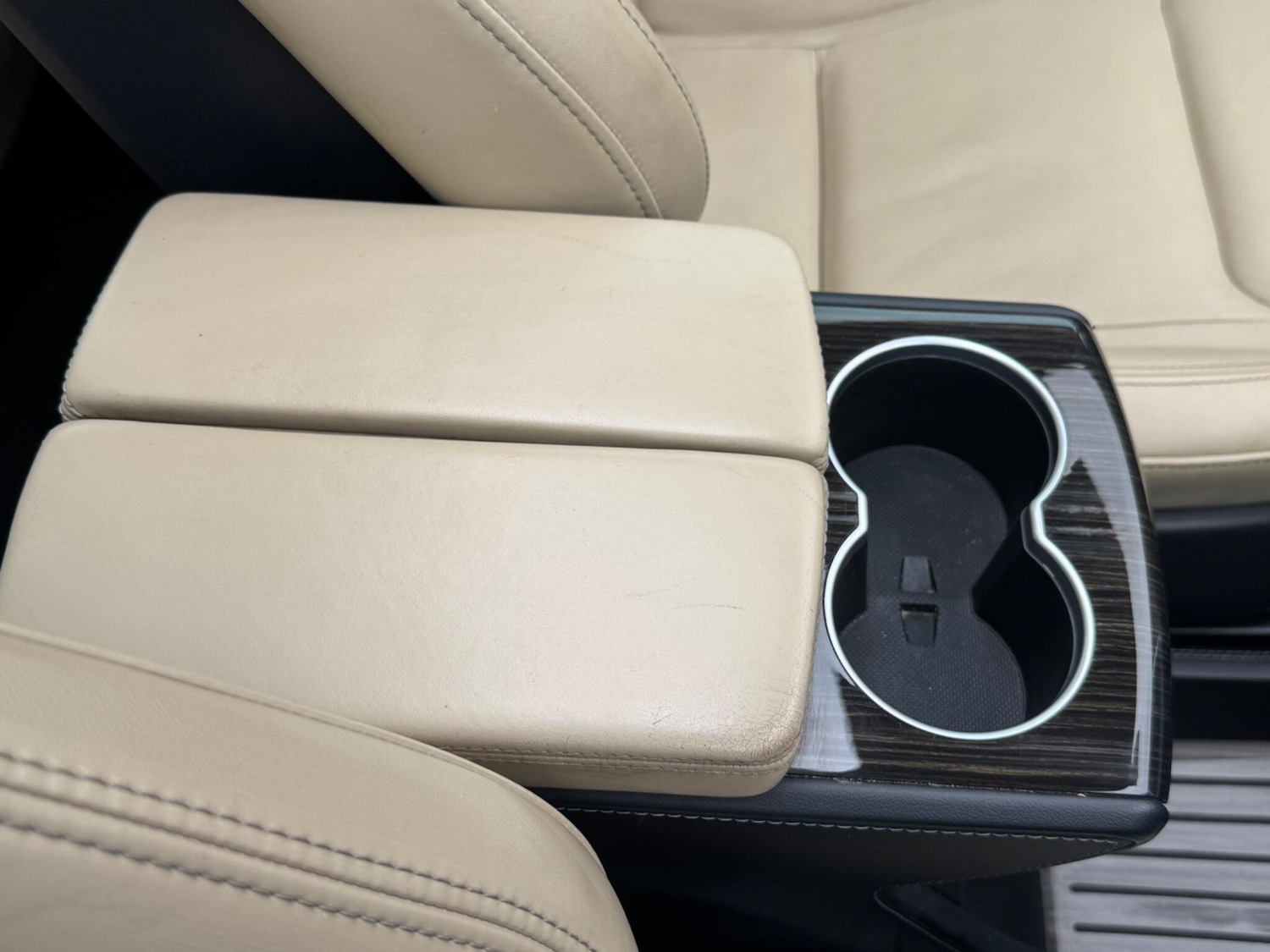 Used Tesla Model S 2016 for sale - 76161044: Photo 41