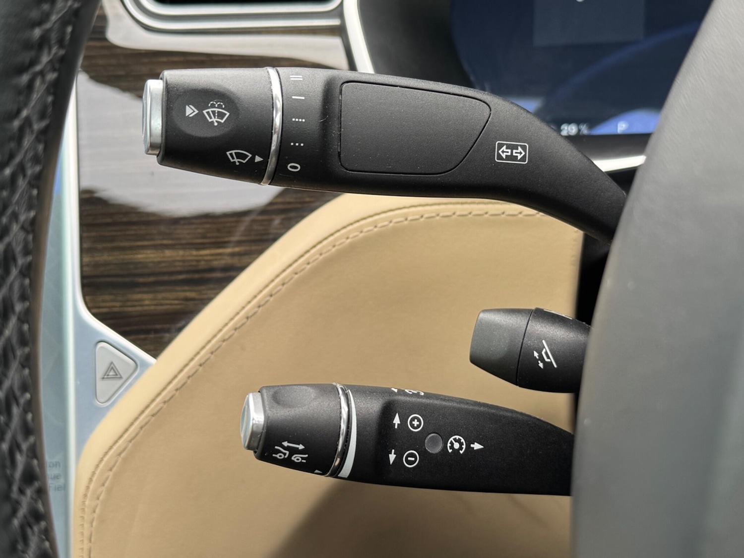 Used Tesla Model S 2016 for sale - 76161044: Photo 44