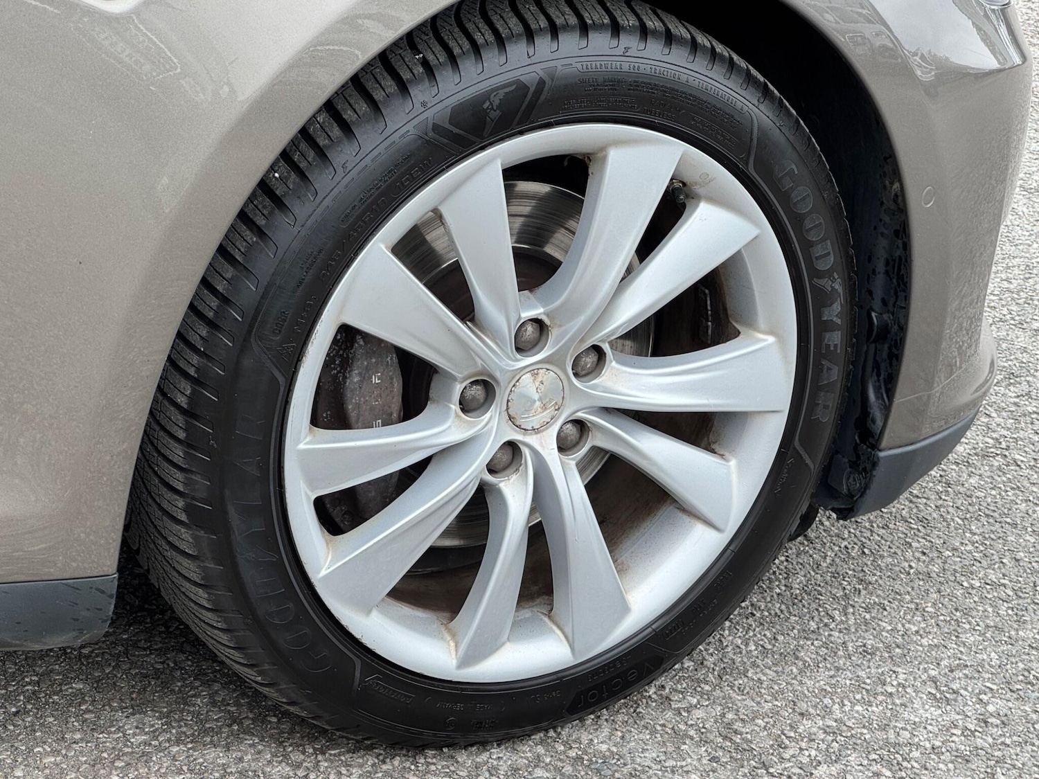 Used Tesla Model S 2016 for sale - 76161044: Photo 46