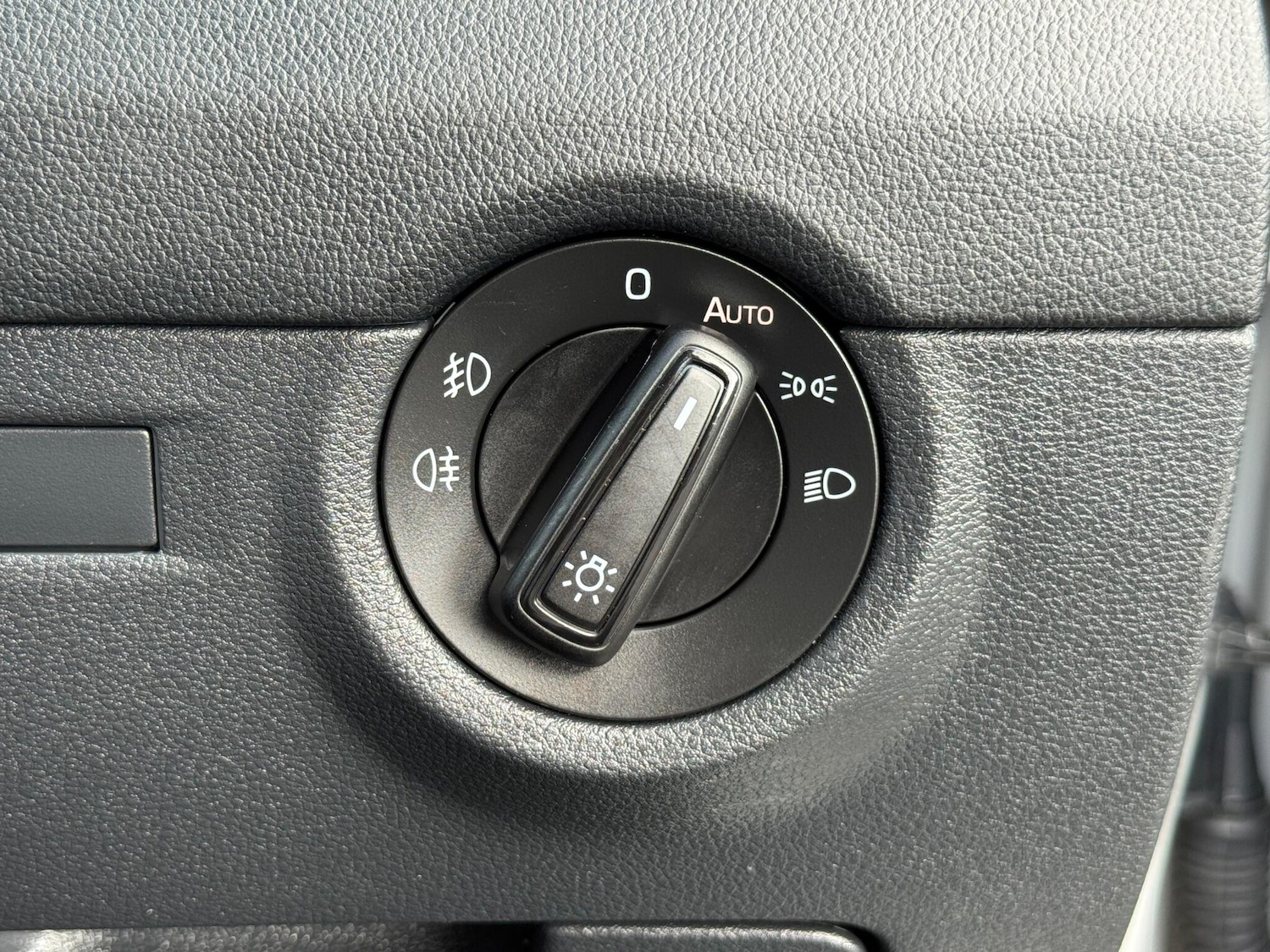 Used Skoda Octavia 2019 for sale - 76161036: Photo 46