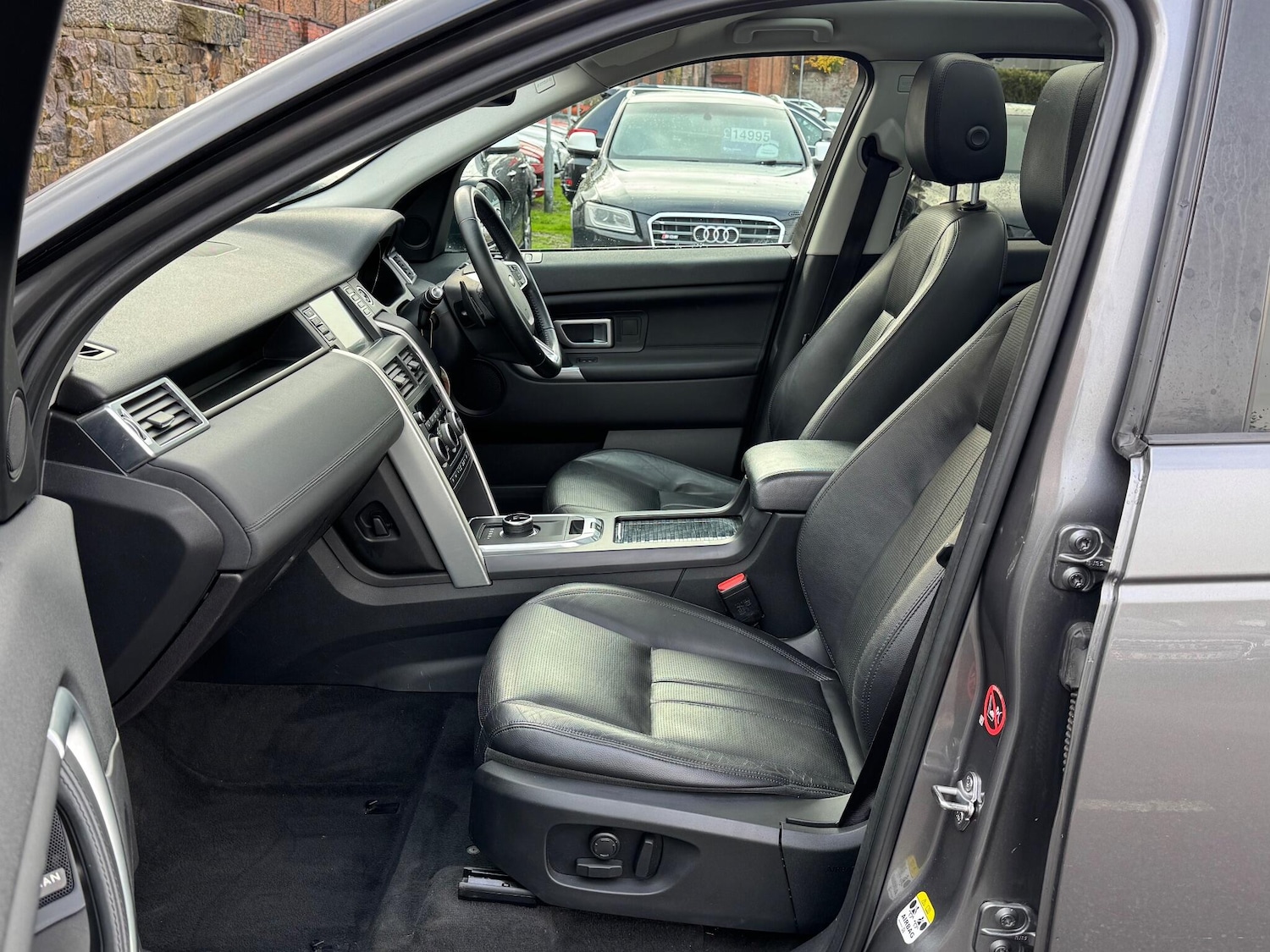 Used Land Rover Discovery Sport 2017 for sale - 76251254: Photo 15