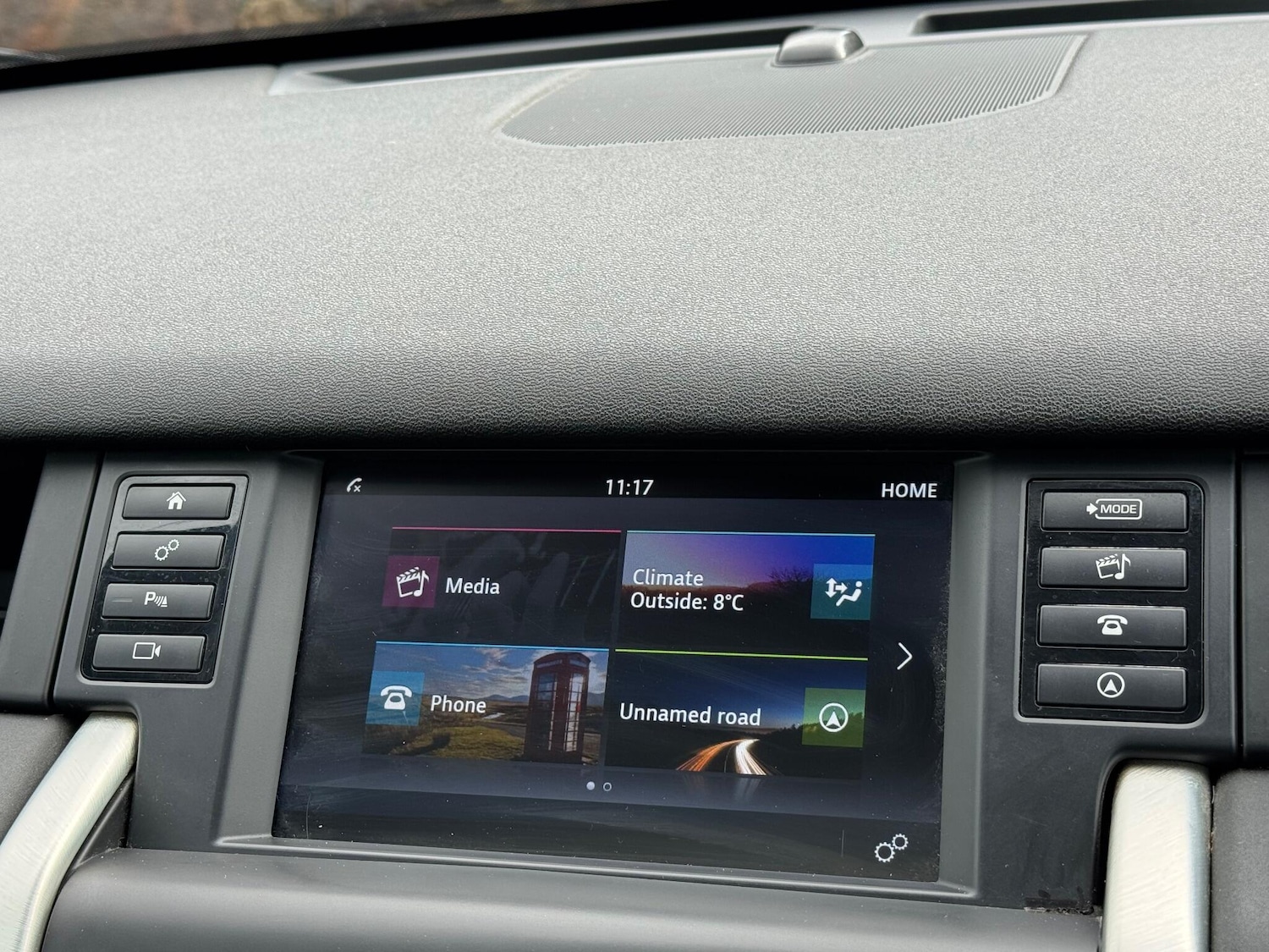 Used Land Rover Discovery Sport 2017 for sale - 76251254: Photo 28