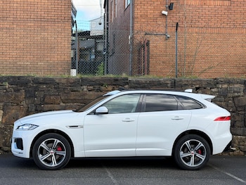 Used Jaguar F-Pace 2018 for sale - 78204810: Photo
