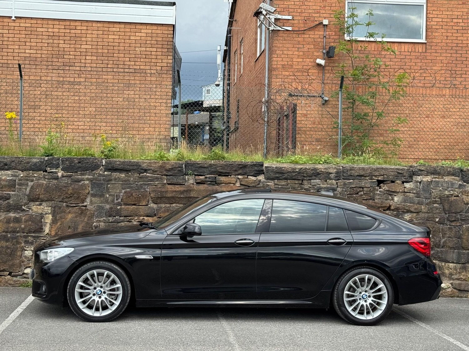 Used BMW 5 Series Gran Turismo 2012 for sale - 76161023: Photo 4