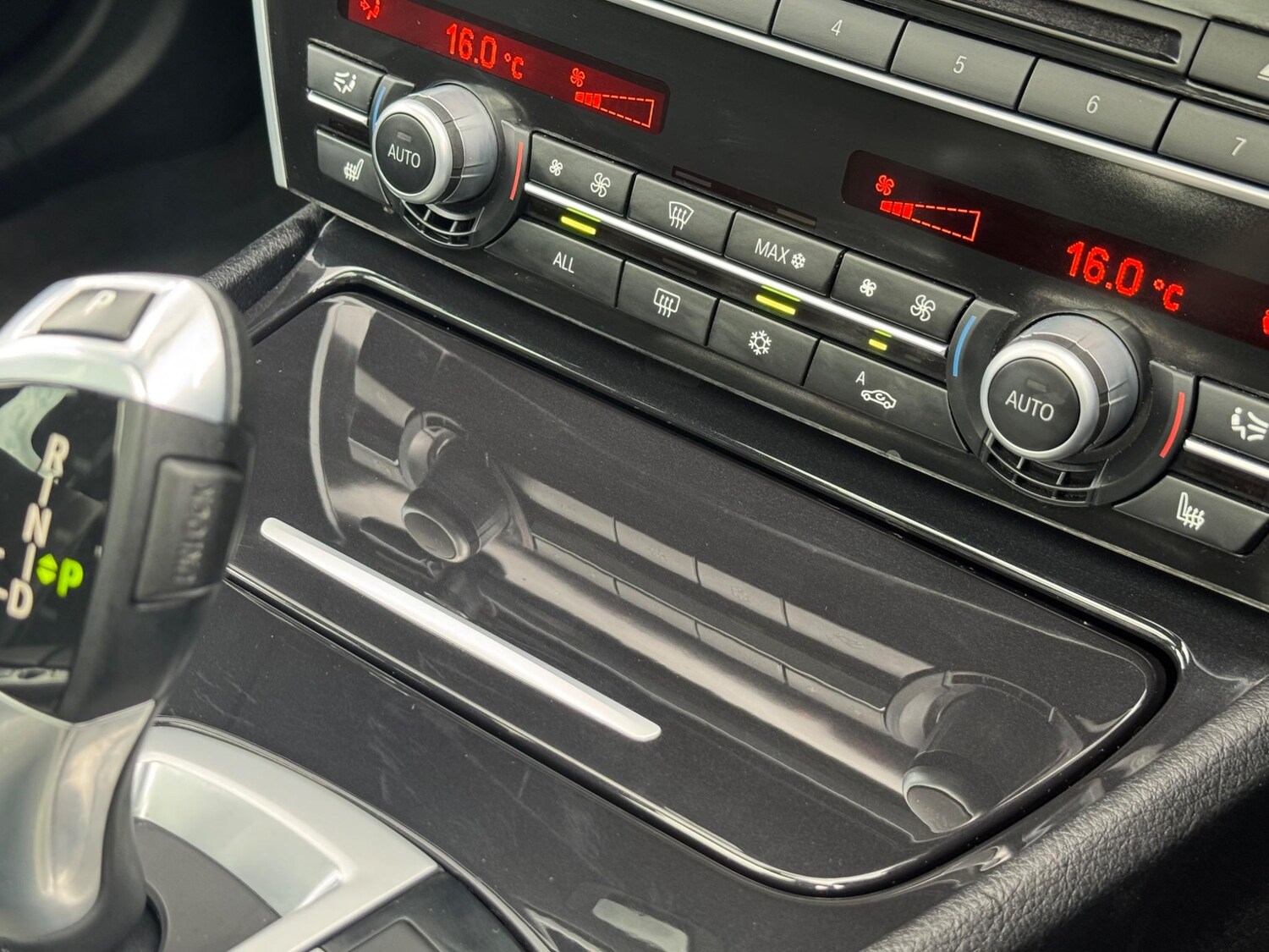 Used BMW 5 Series Gran Turismo 2012 for sale - 76161023: Photo 43