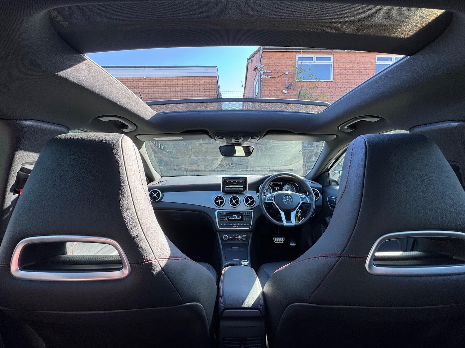 Used Mercedes-Benz GLA 2015 for sale - 76161024: Photo 11