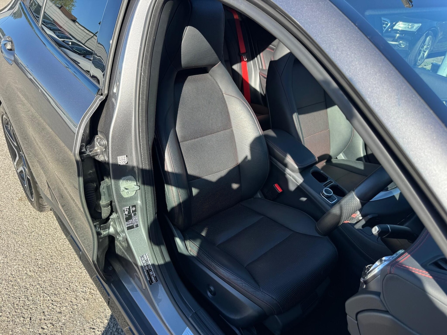 Used Mercedes-Benz GLA 2015 for sale - 76161024: Photo 18