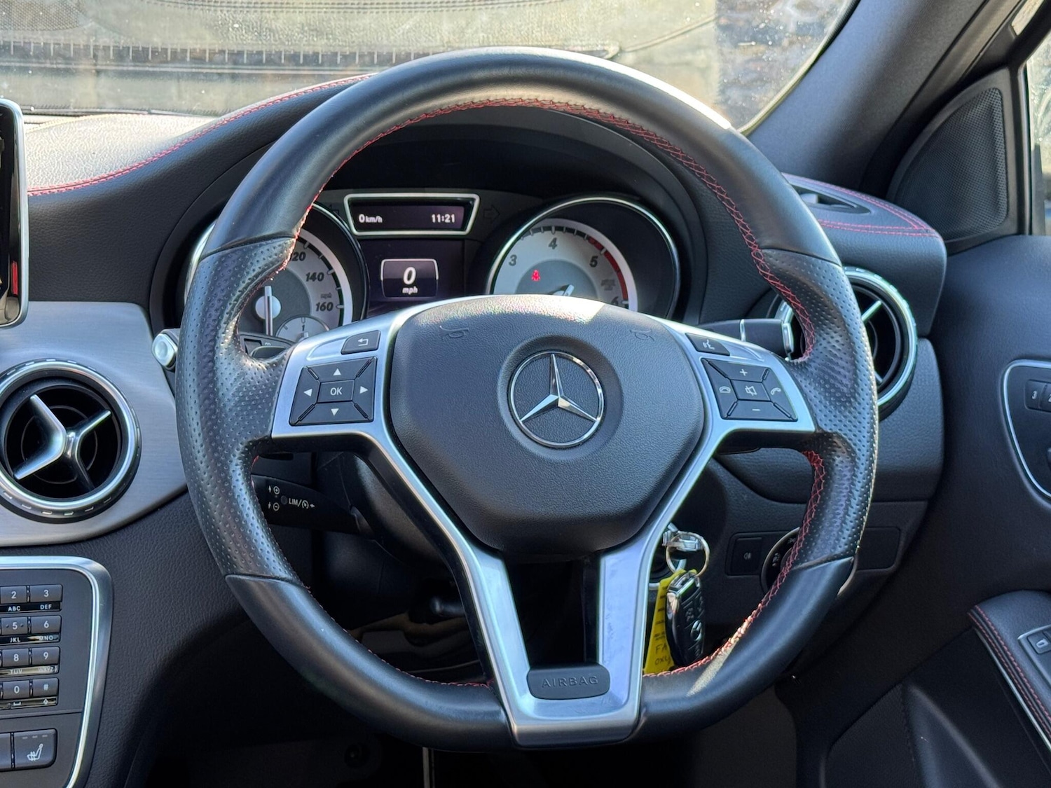 Used Mercedes-Benz GLA 2015 for sale - 76161024: Photo 28