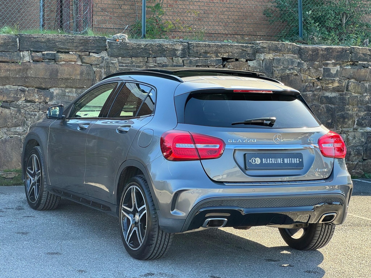 Used Mercedes-Benz GLA 2015 for sale - 76161024: Photo 5