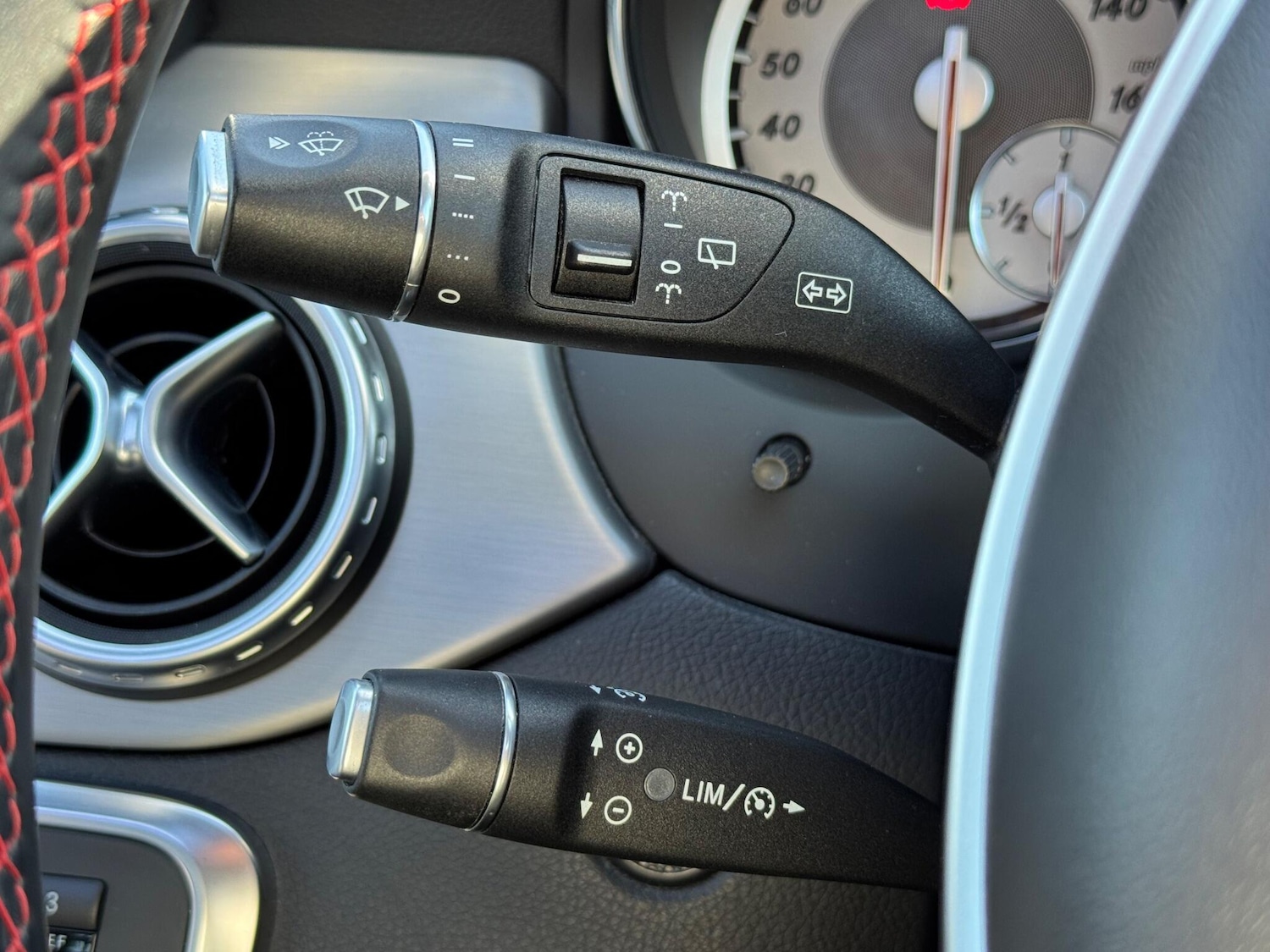 Used Mercedes-Benz GLA 2015 for sale - 76161024: Photo 53