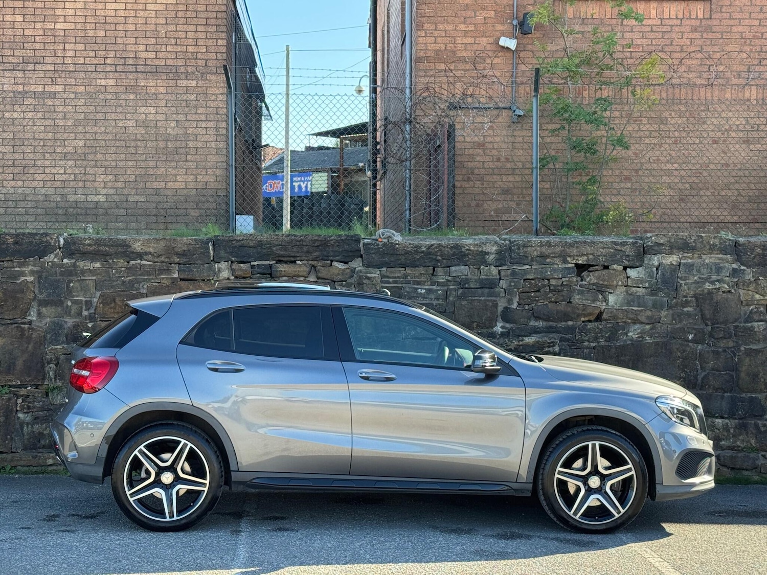 Used Mercedes-Benz GLA 2015 for sale - 76161024: Photo 8