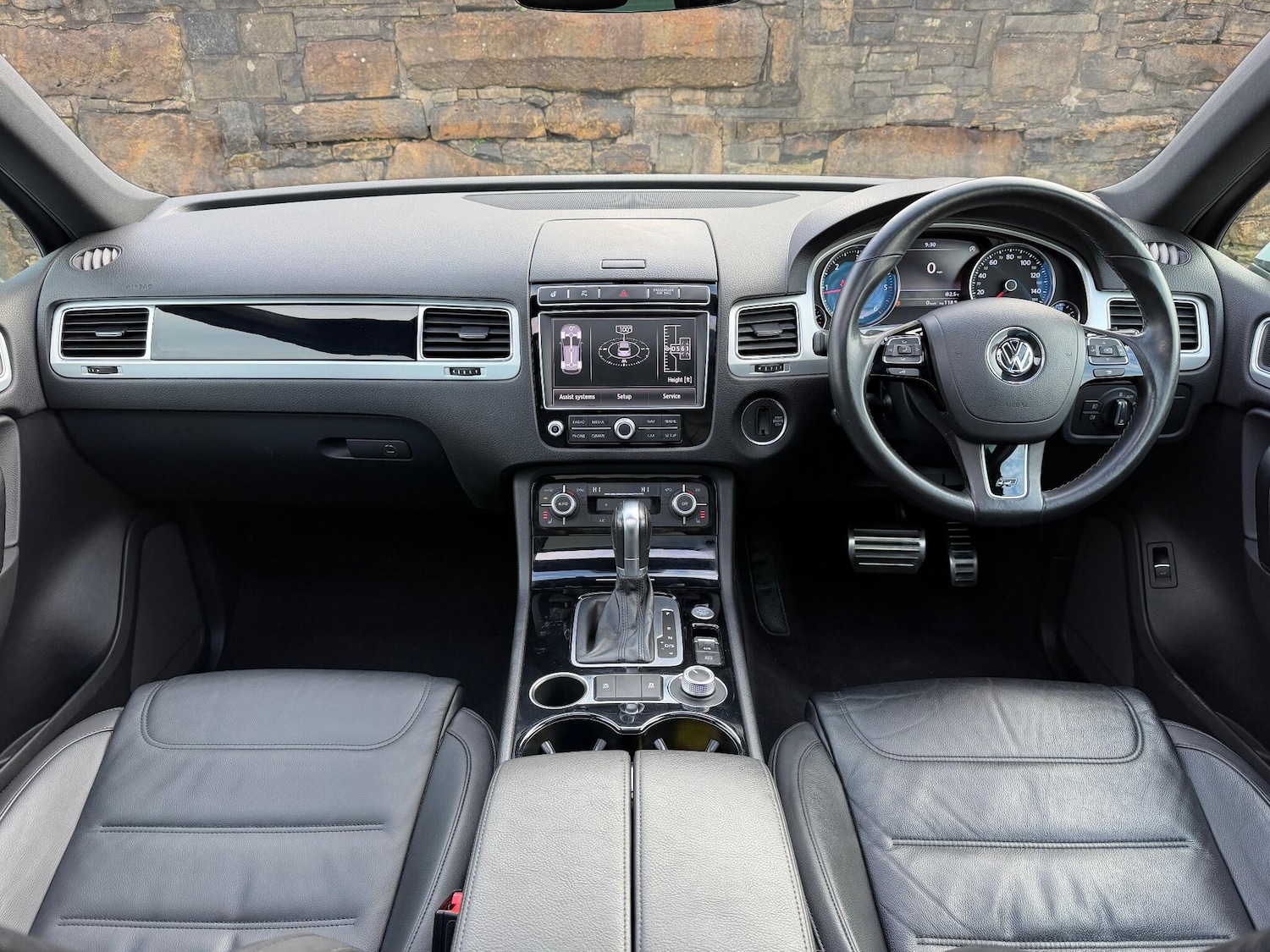 Used Volkswagen Touareg 2018 for sale - 76992177: Photo 12