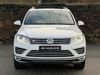 Used Volkswagen Touareg 2018 for sale - 76992177: Photo