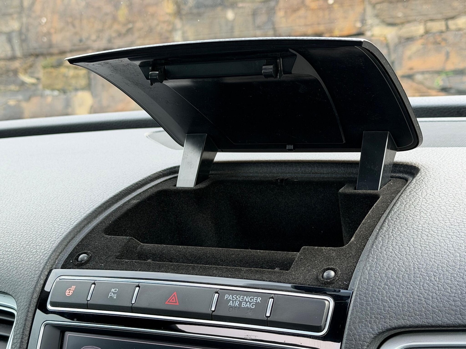 Used Volkswagen Touareg 2018 for sale - 76992177: Photo 30