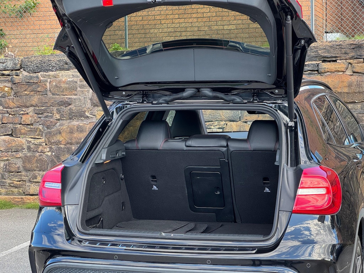 Used Mercedes-Benz GLA 2015 for sale - 76988885: Photo 23