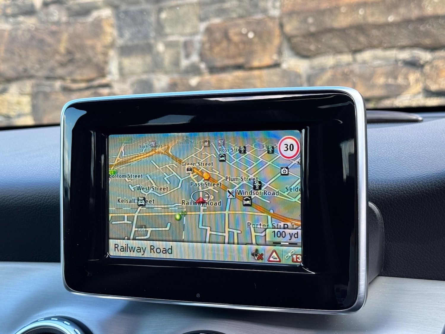 Used Mercedes-Benz GLA 2015 for sale - 76988885: Photo 31