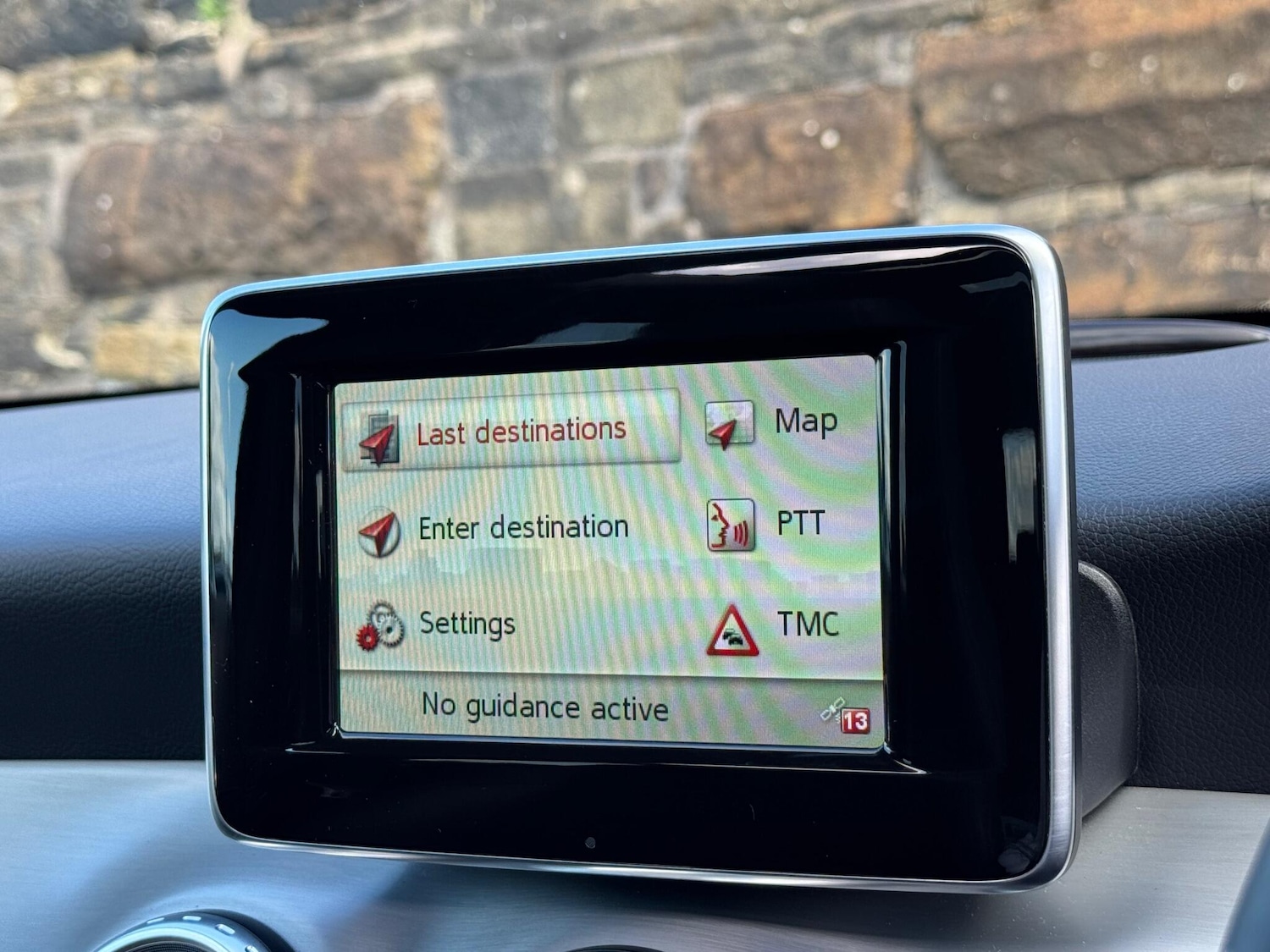 Used Mercedes-Benz GLA 2015 for sale - 76988885: Photo 32