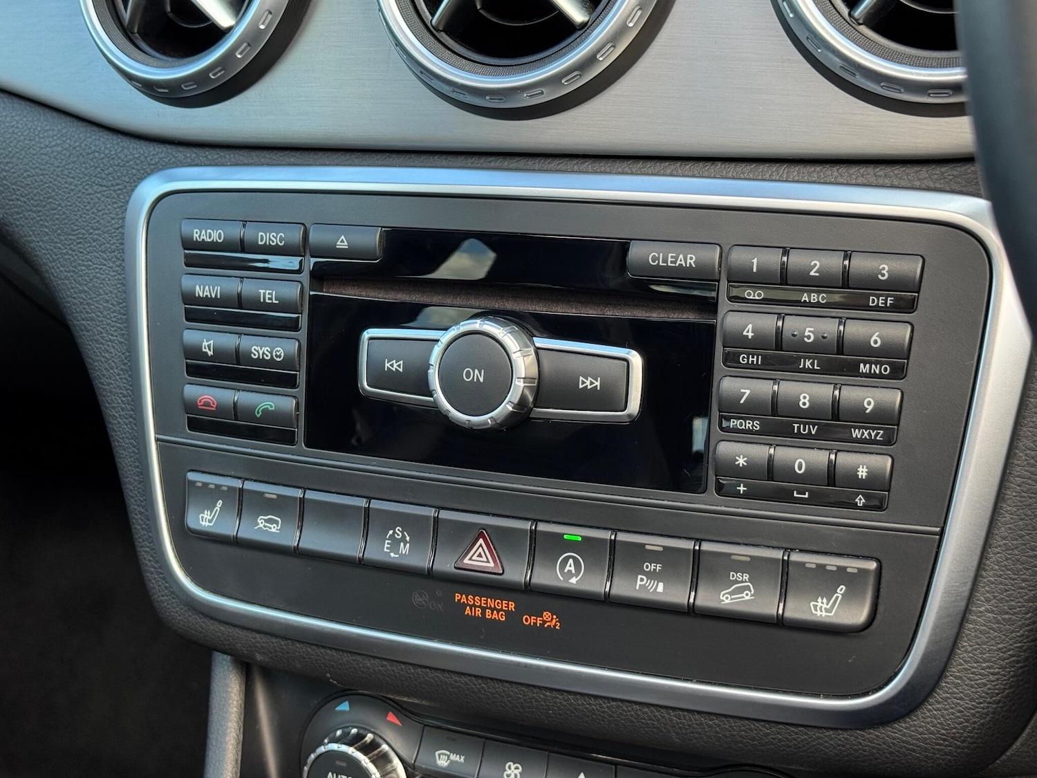 Used Mercedes-Benz GLA 2015 for sale - 76988885: Photo 35