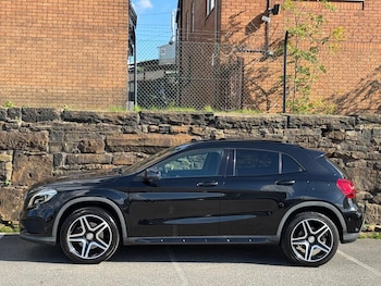 Used Mercedes-Benz GLA 2015 for sale - 76988885: Photo