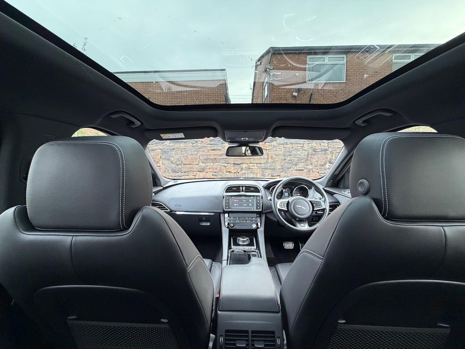 Used Jaguar F-Pace for sale - 76995420: Photo 10