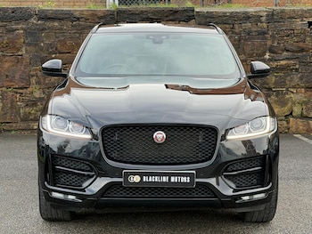 Used Jaguar F-Pace 2017 for sale - 76995420: Photo