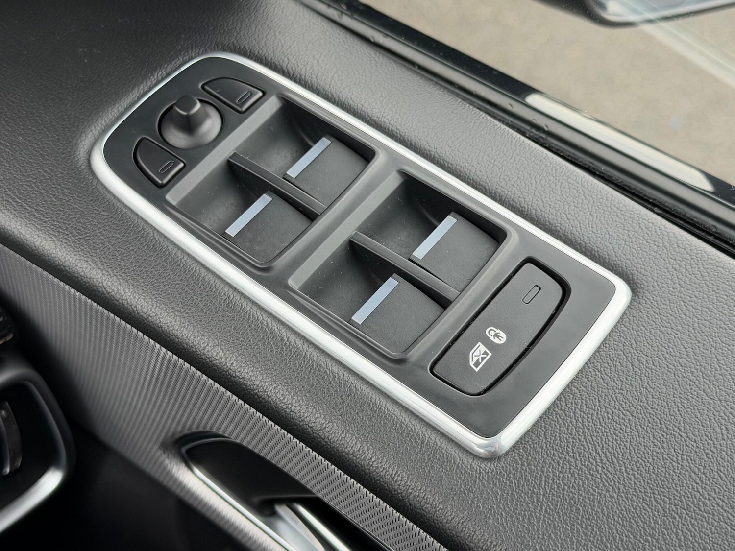 Used Jaguar F-Pace for sale - 76995420: Photo 46