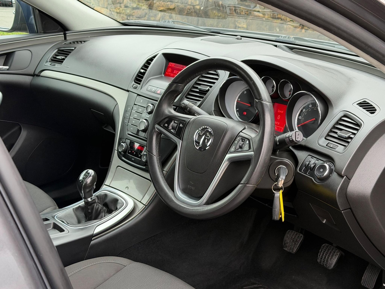 Used Vauxhall Insignia 2010 for sale - 77658162: Photo 10