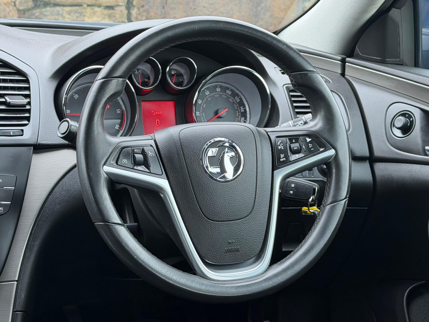 Used Vauxhall Insignia 2010 for sale - 77658162: Photo 22