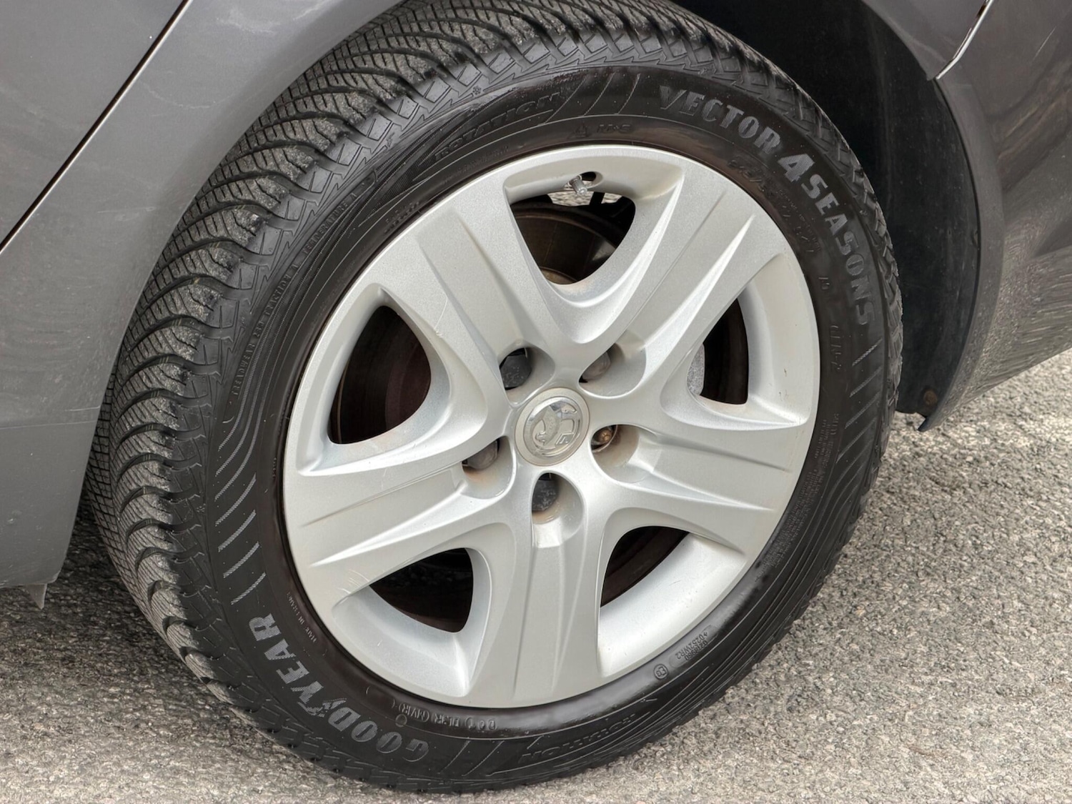 Used Vauxhall Insignia 2010 for sale - 77658162: Photo 46