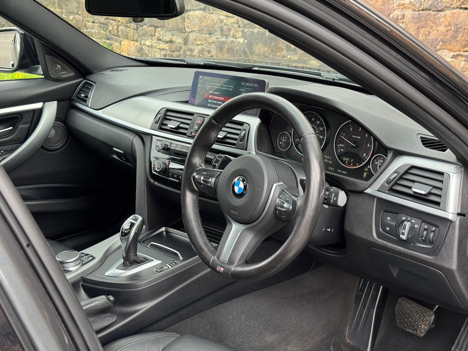 Used BMW 3 Series 2019 for sale - 76161016: Photo 10