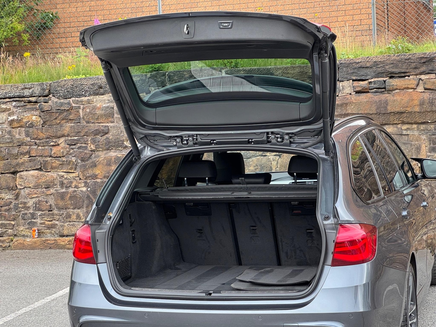 Used BMW 3 Series 2019 for sale - 76161016: Photo 18