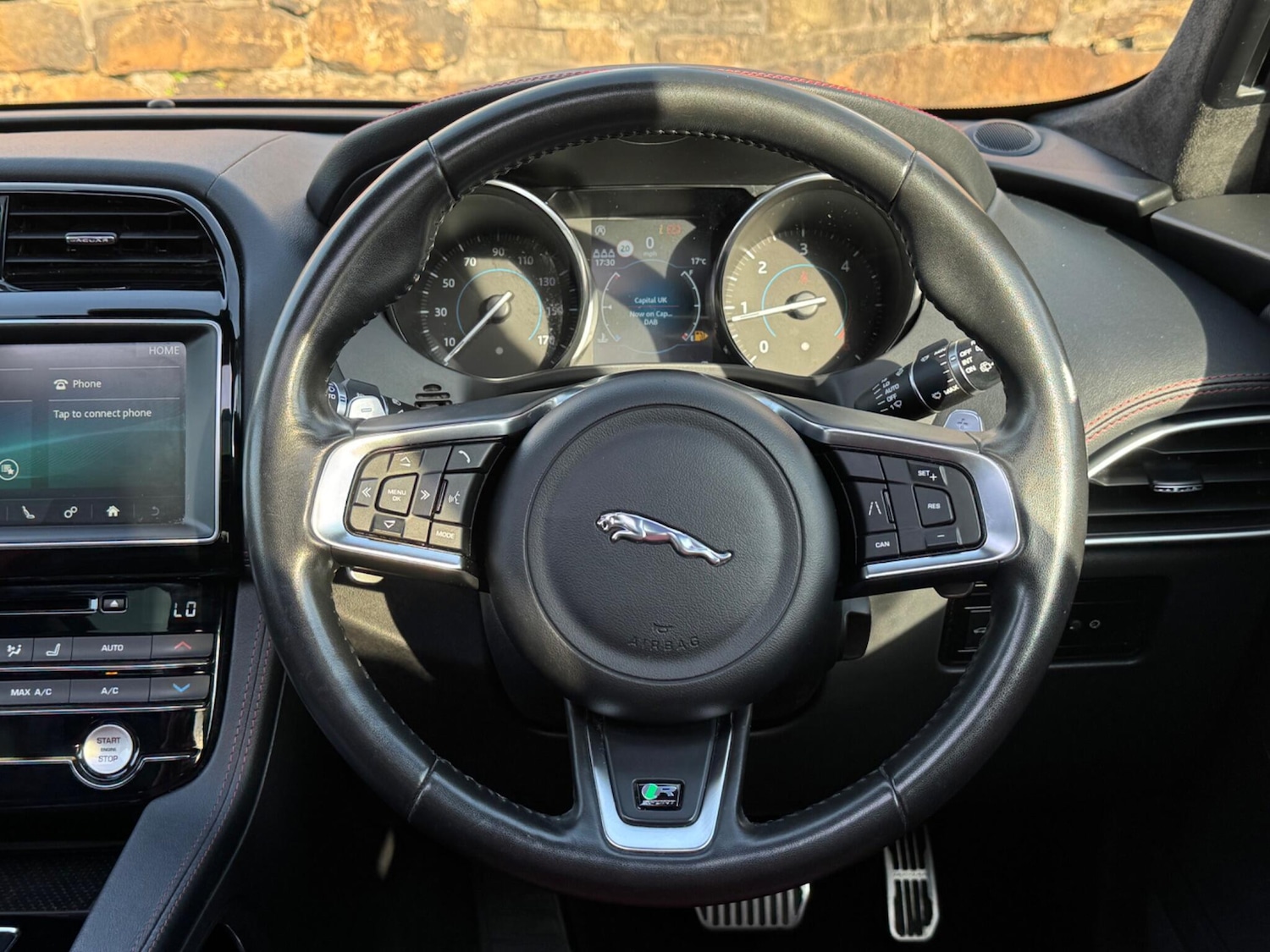 Used Jaguar F-Pace 2019 for sale - 76377373: Photo 26