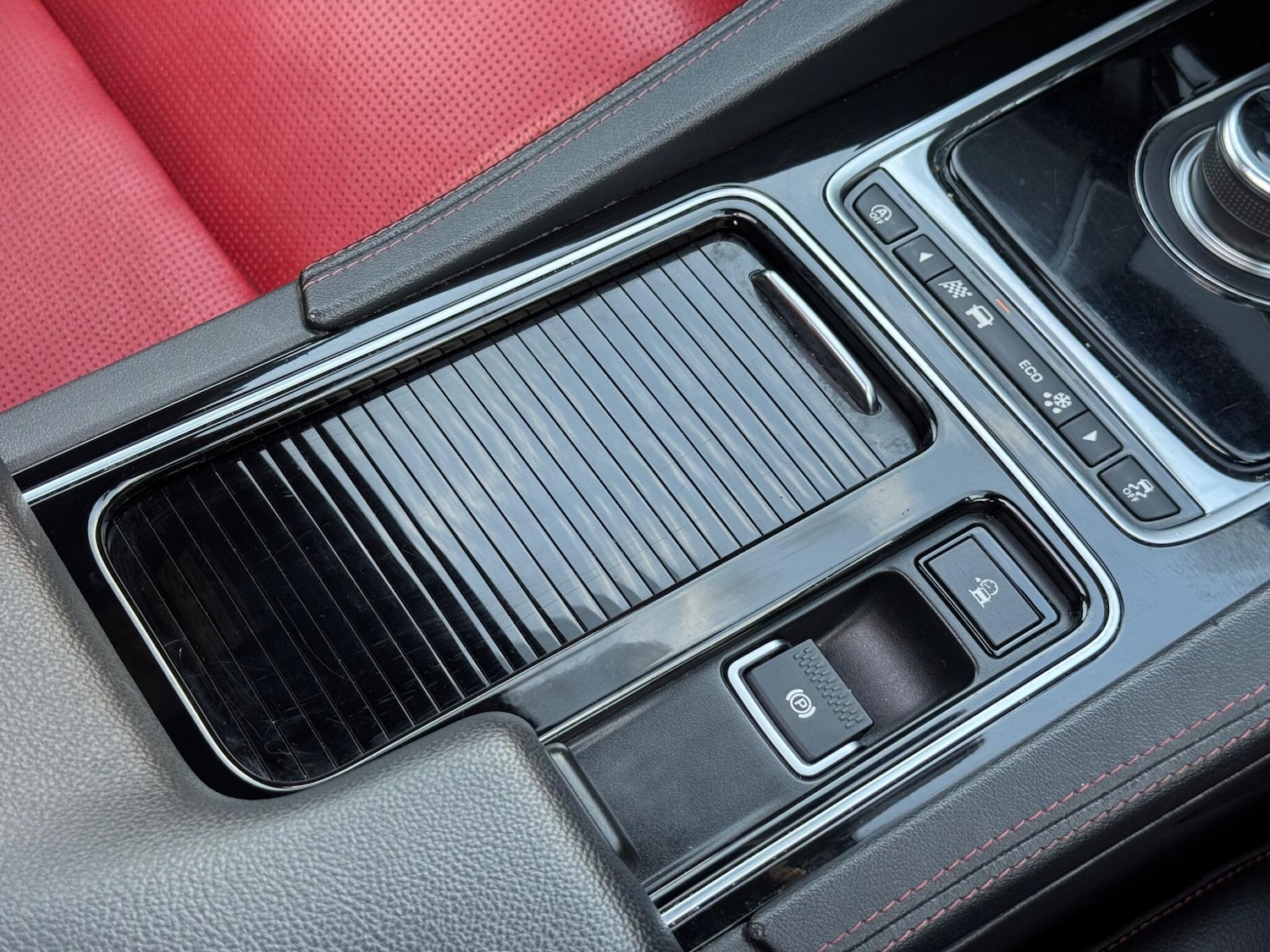 Used Jaguar F-Pace 2019 for sale - 76377373: Photo 44