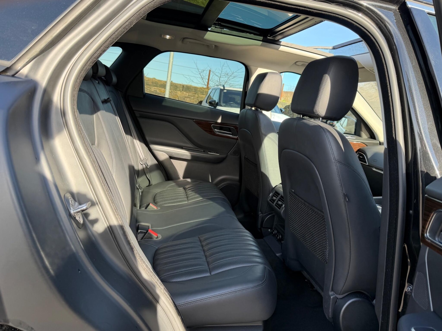 Used Jaguar F-Pace 2017 for sale - 77550568: Photo 21