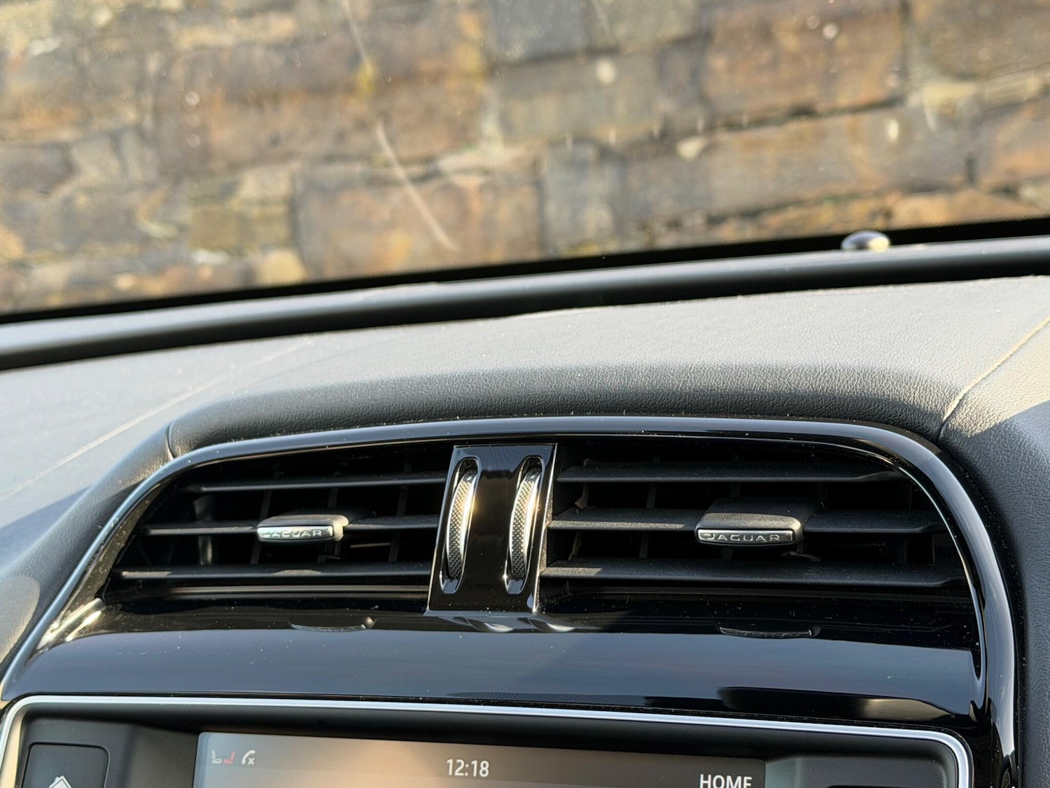 Used Jaguar F-Pace 2017 for sale - 77550568: Photo 31