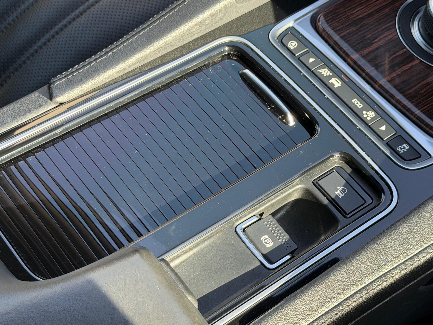 Used Jaguar F-Pace 2017 for sale - 77550568: Photo 42