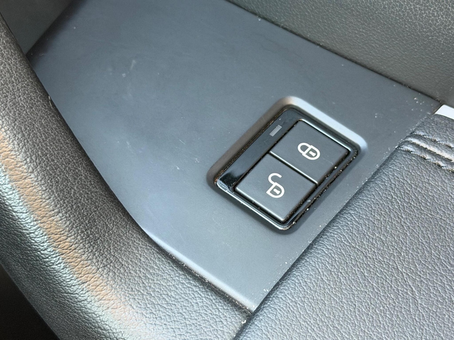 Used Jaguar F-Pace 2017 for sale - 77550568: Photo 49